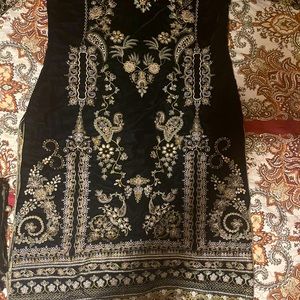 Pakistani shalwar kameez (LARGE)